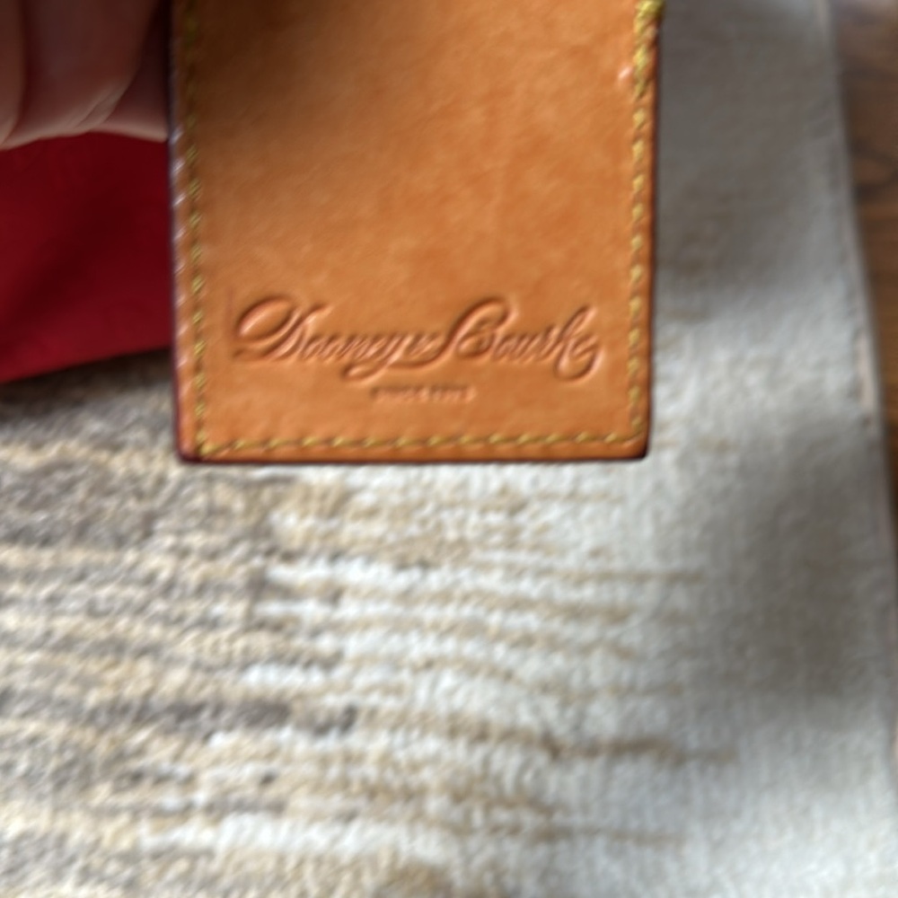 GUC Dooney Burke Red twill tote - Picture 2 of 7